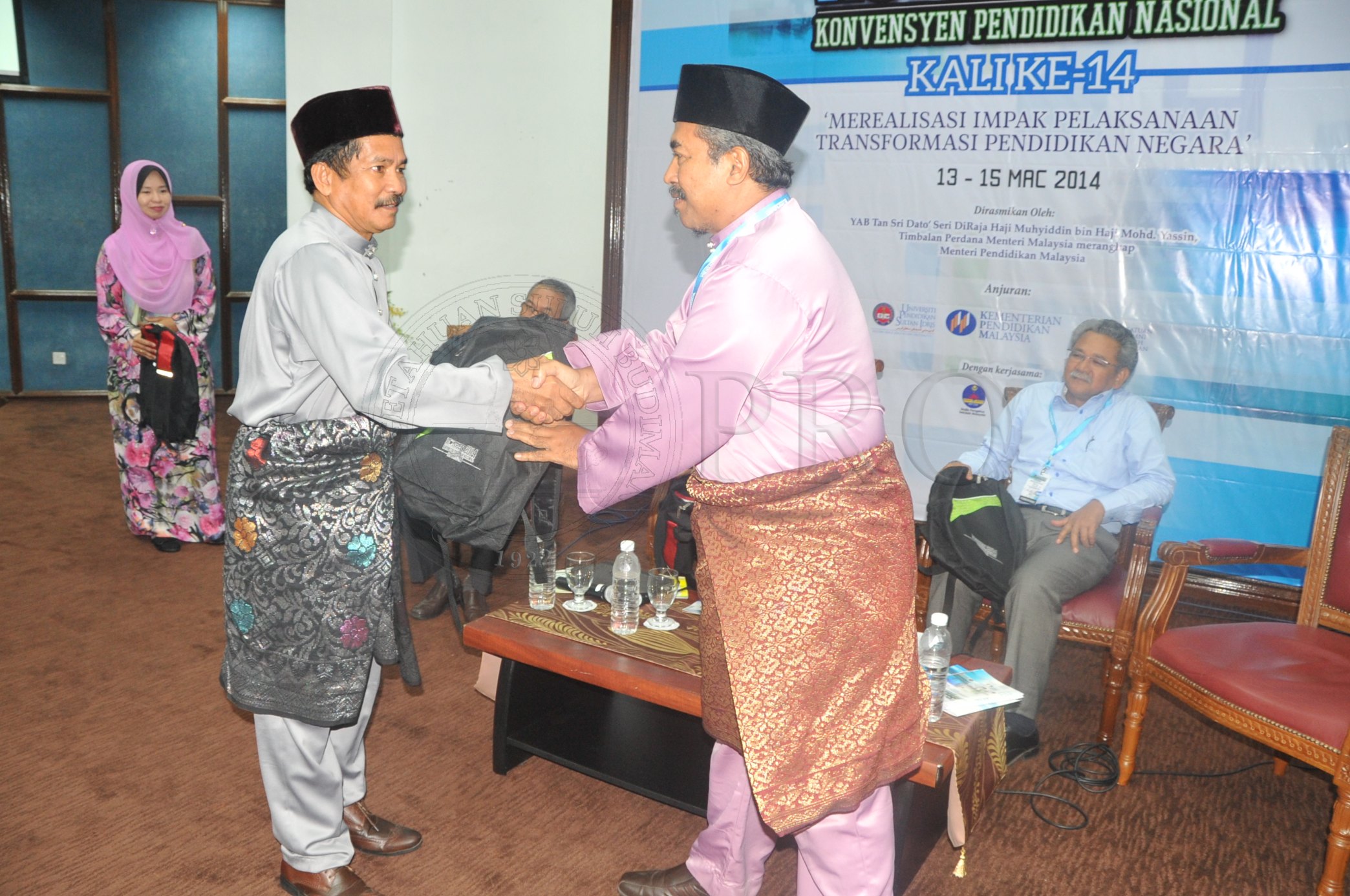 PRO 14 28 KONPEN PRO 7259